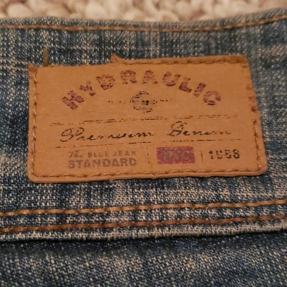 Gently worn Hydaulic Jeans - Picture 3 of 4